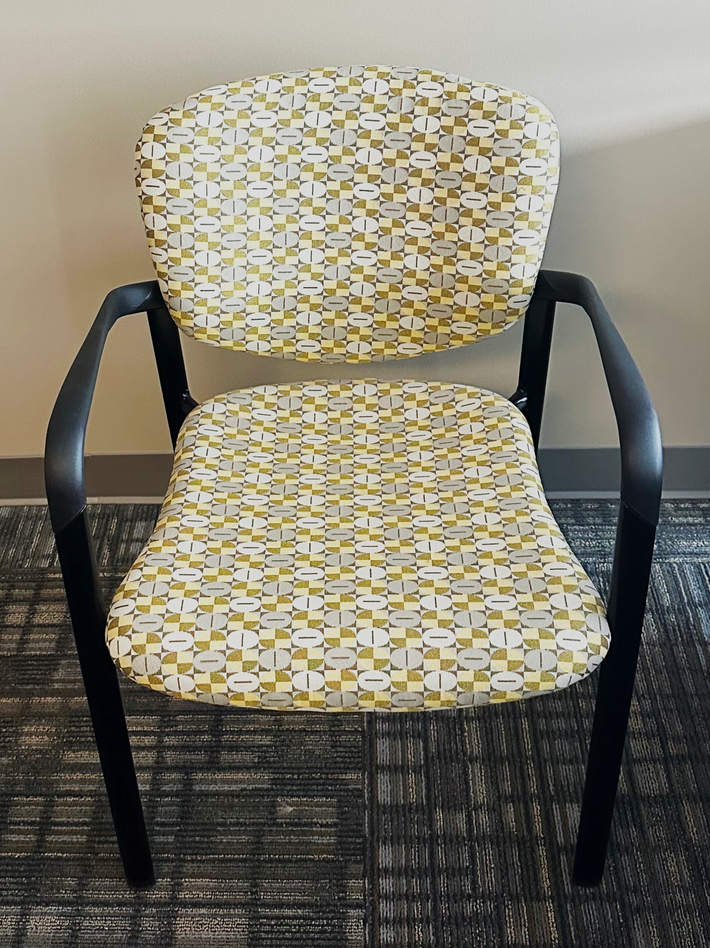 Haworth Imrpov Guest Chair - Green Pattern